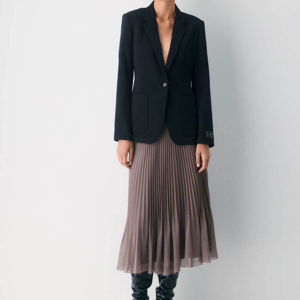 Aritzia | NWT Twill Skirt